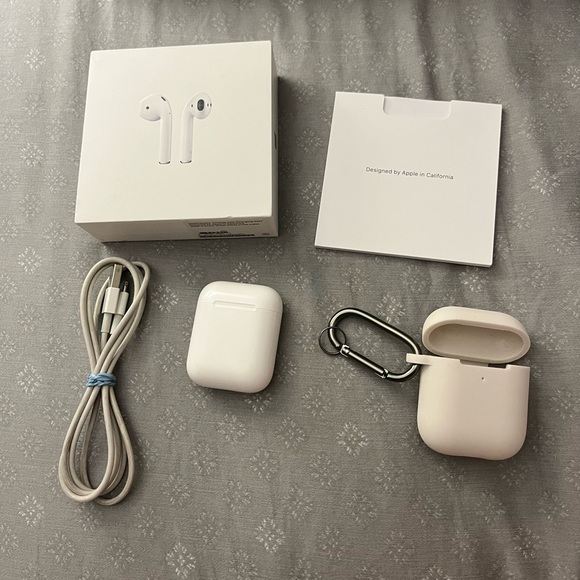 Authentic Apple AirPods first generation- White